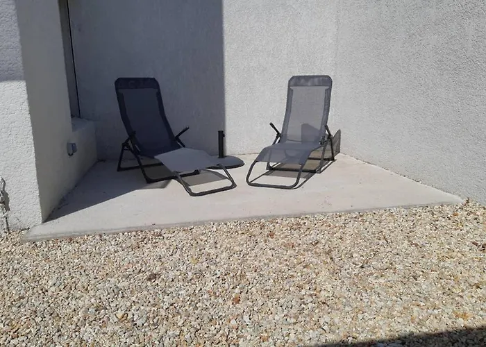 Maison Aigues-Mortes 8 Couchages